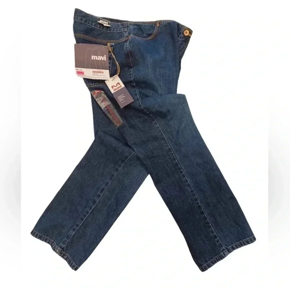 Mavi Amanda Waistless  Straight Leg Medium Wash Capri Size 31 - Picture 3 of 11